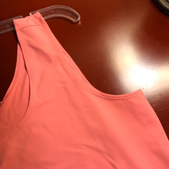 ⭐️⭐️SALE⭐️⭐️Chico’s sleeveless top 3-$30 - Picture 3 of 4